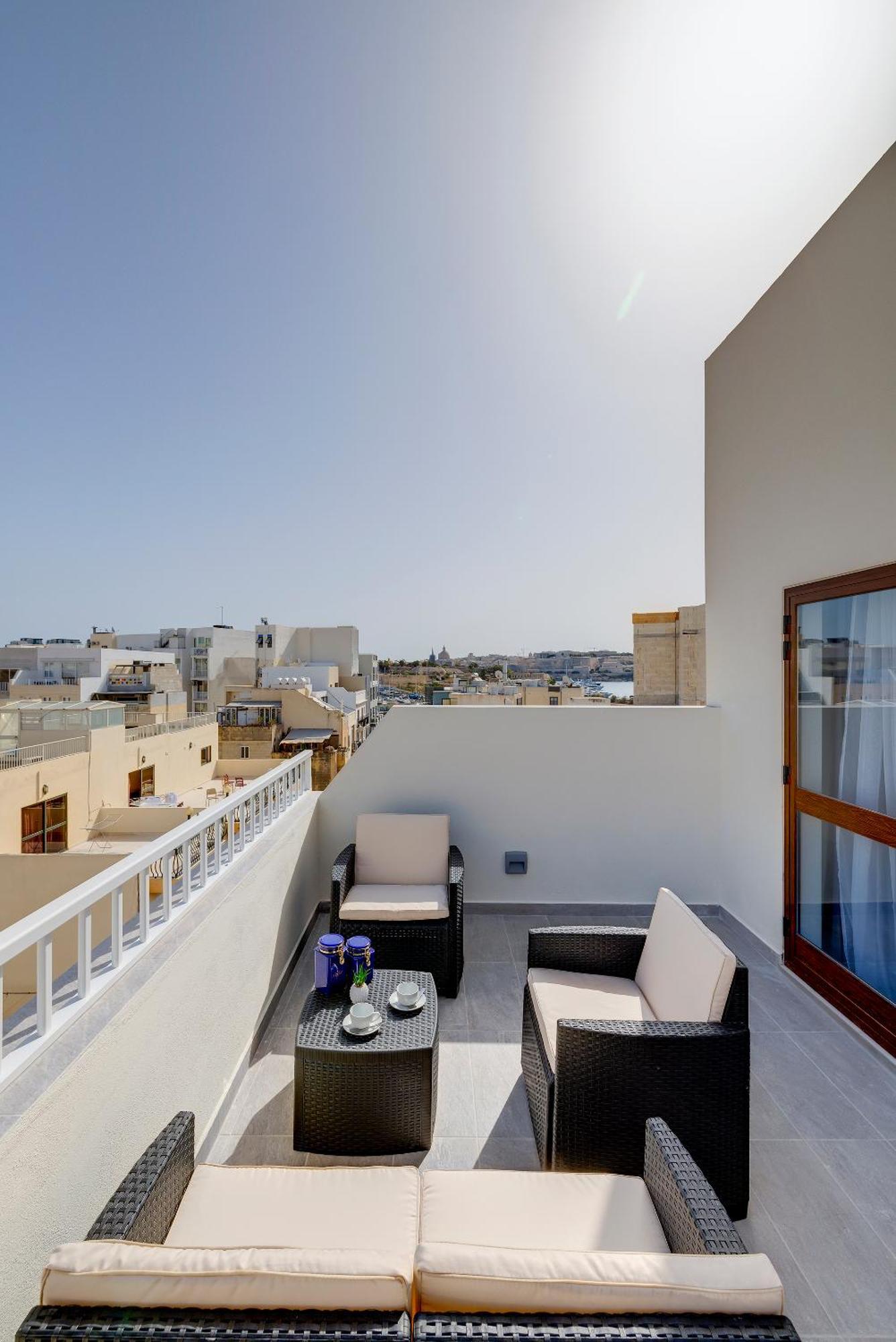 סליאמה Sir William Reid Holiday Apartments מראה חיצוני תמונה