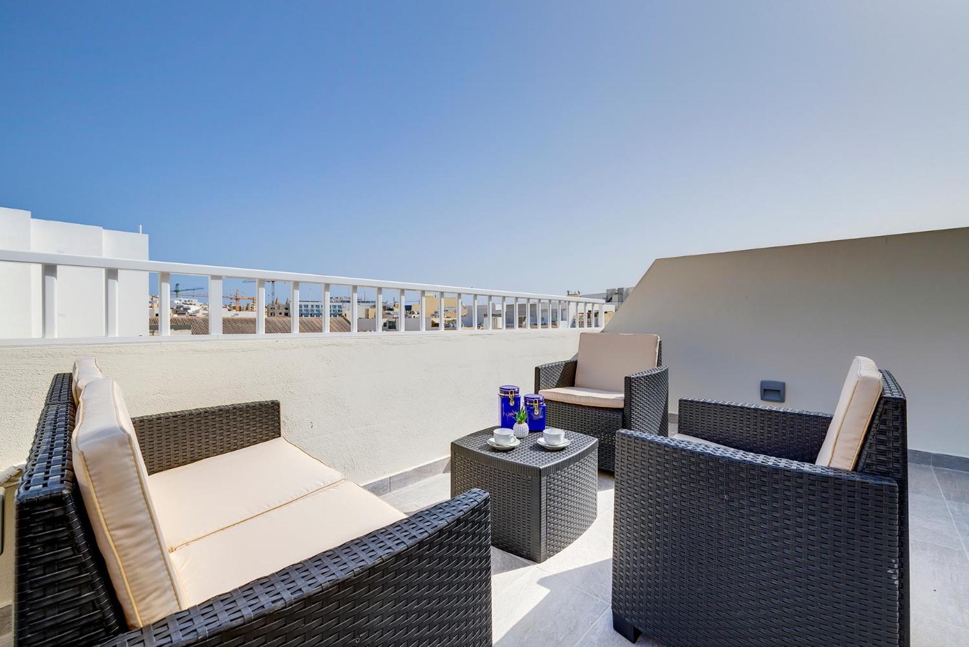 סליאמה Sir William Reid Holiday Apartments מראה חיצוני תמונה